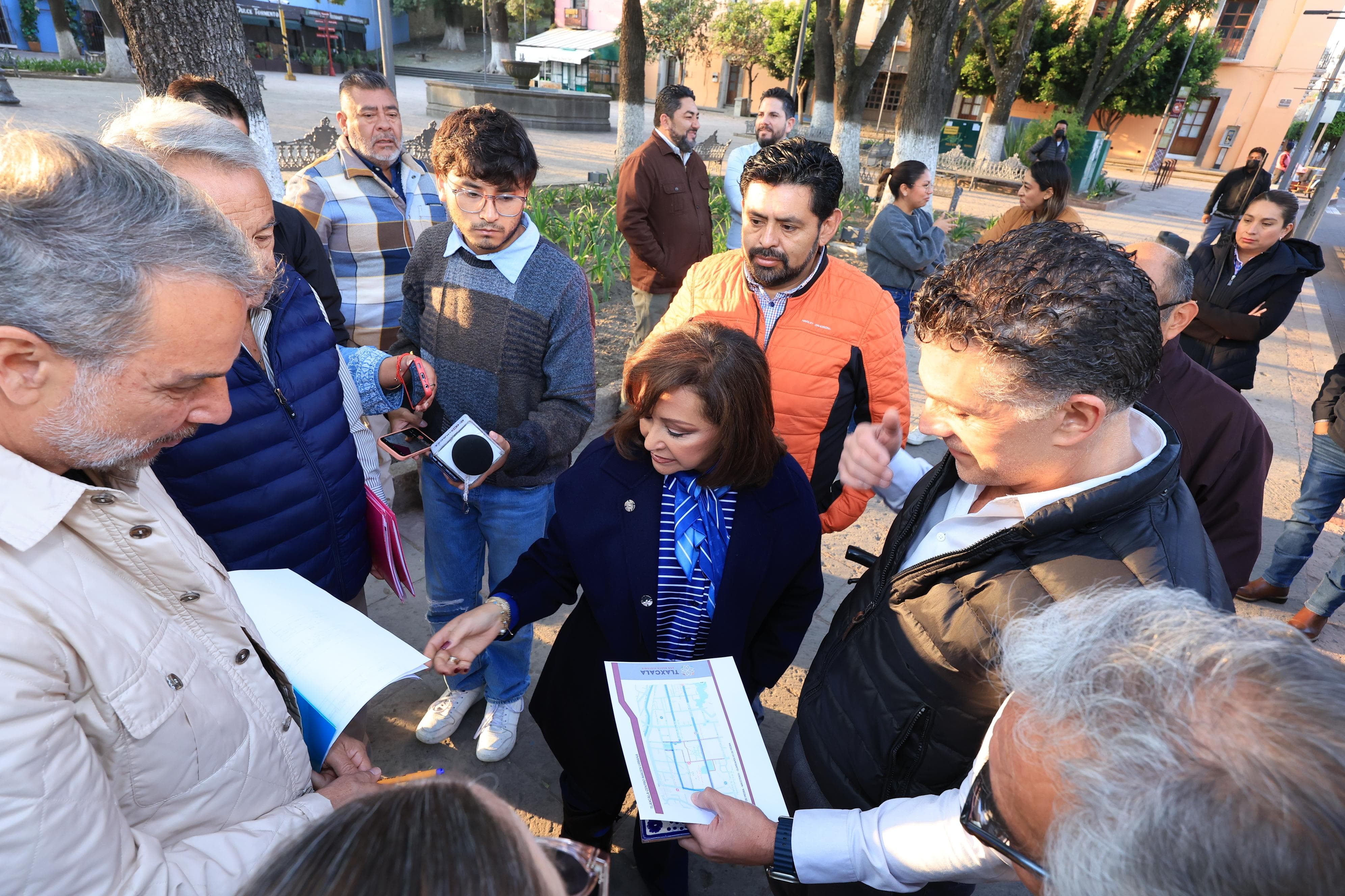 Recorre gobernadora  capital de Tlaxcala para definir Plan de Mejoramiento de Fachadas